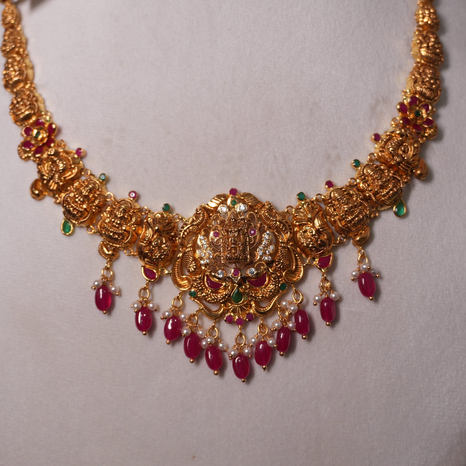 Jain Gold and Diamonds